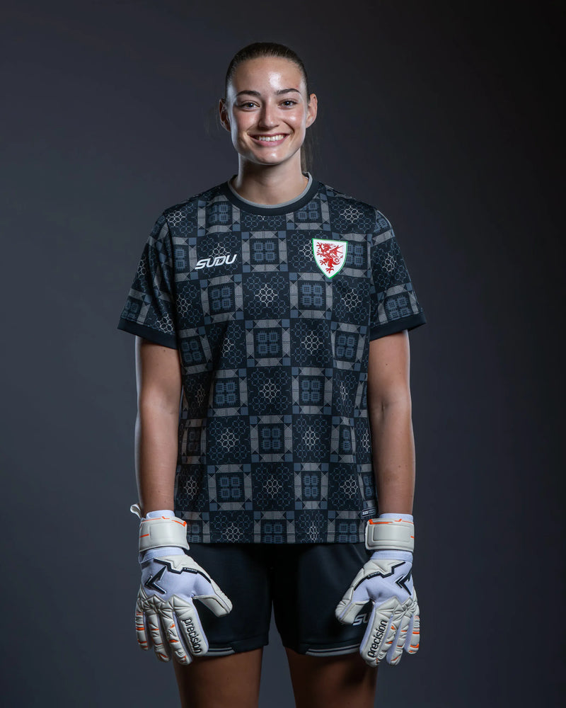 12. Poppy Soper