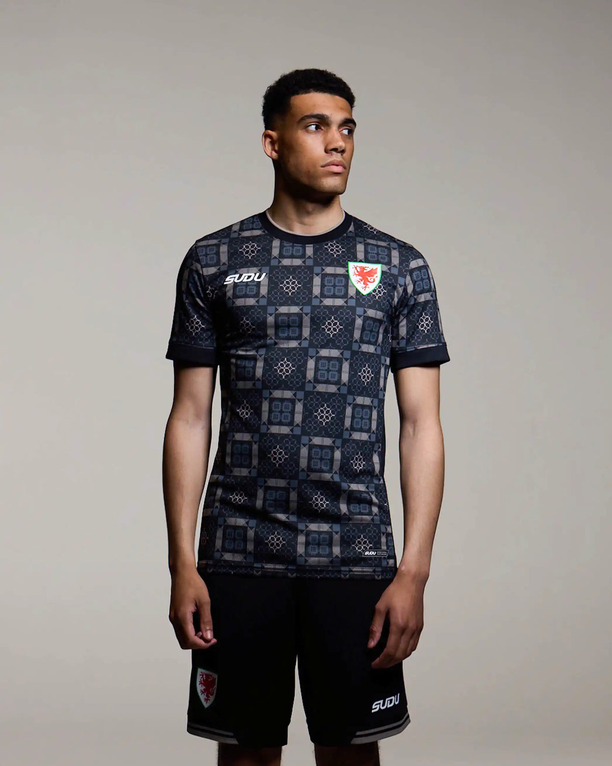 SUDU T-Shirt Wales SUDU 2026-28 Goalkeeper Shirt Black - Adult