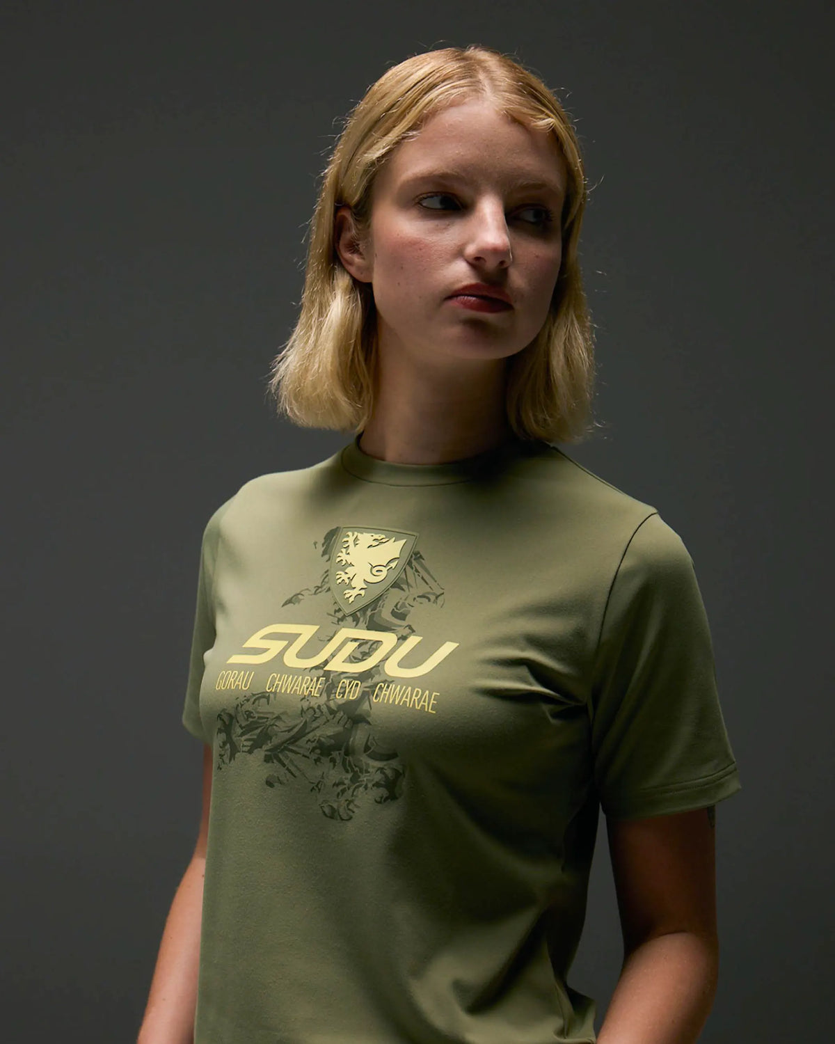 SUDU T-Shirt Wales SUDU 2026-27 Players Away Travel Logo T-Shirt - Womens