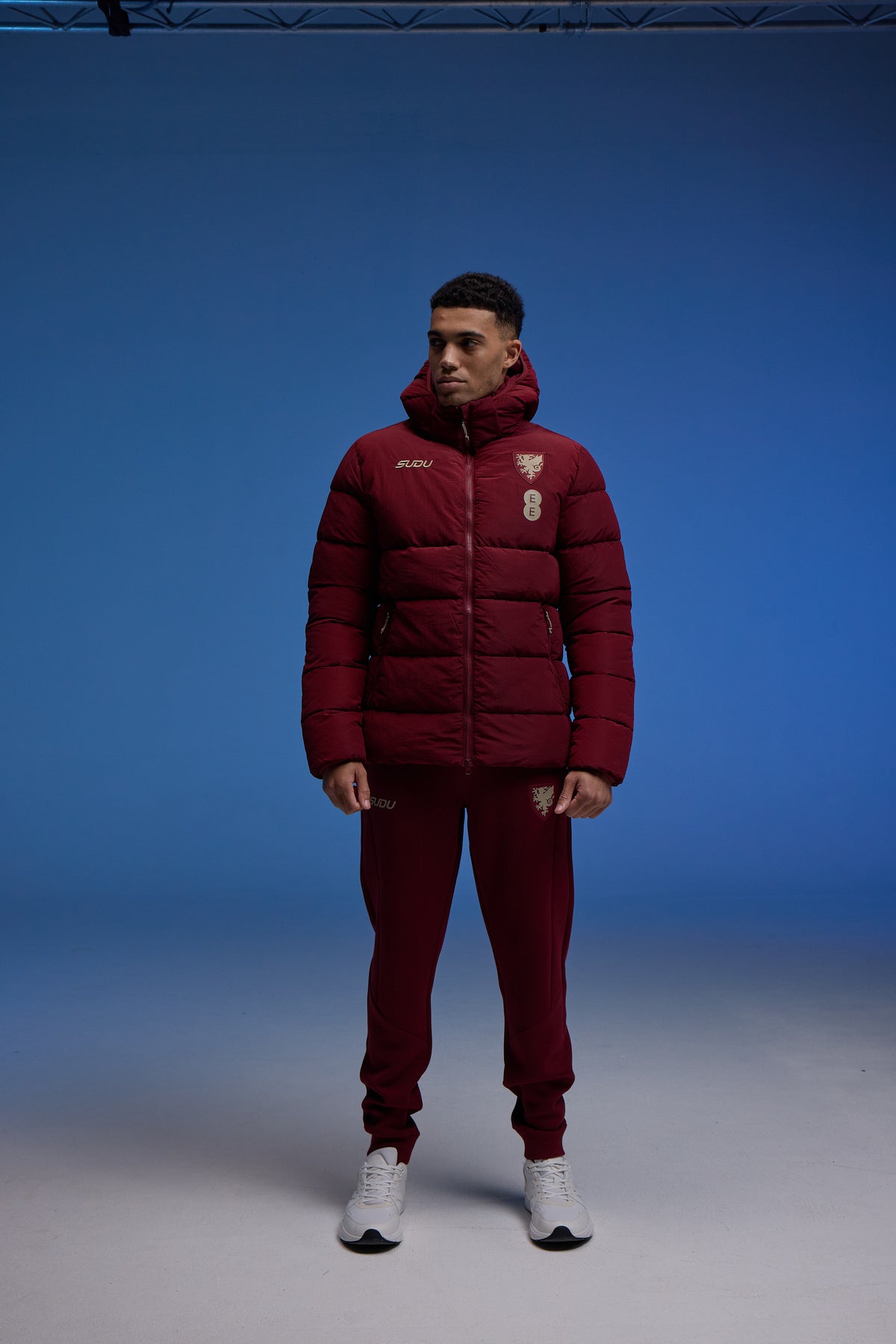 SUDU Jacket Wales SUDU 2026-28 Players Home Travel Padded Jacket